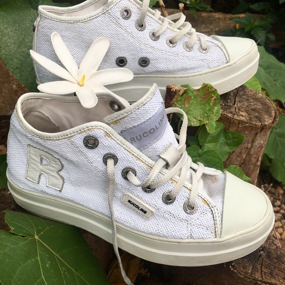 💥Ruco Line Women White Sneakers 💥 - Picture 2 of 7